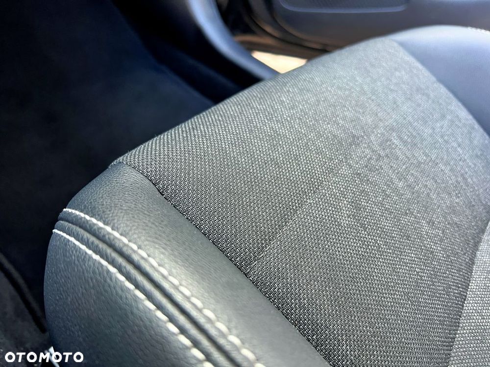 Toyota Corolla 1.2 T Comfort - 16