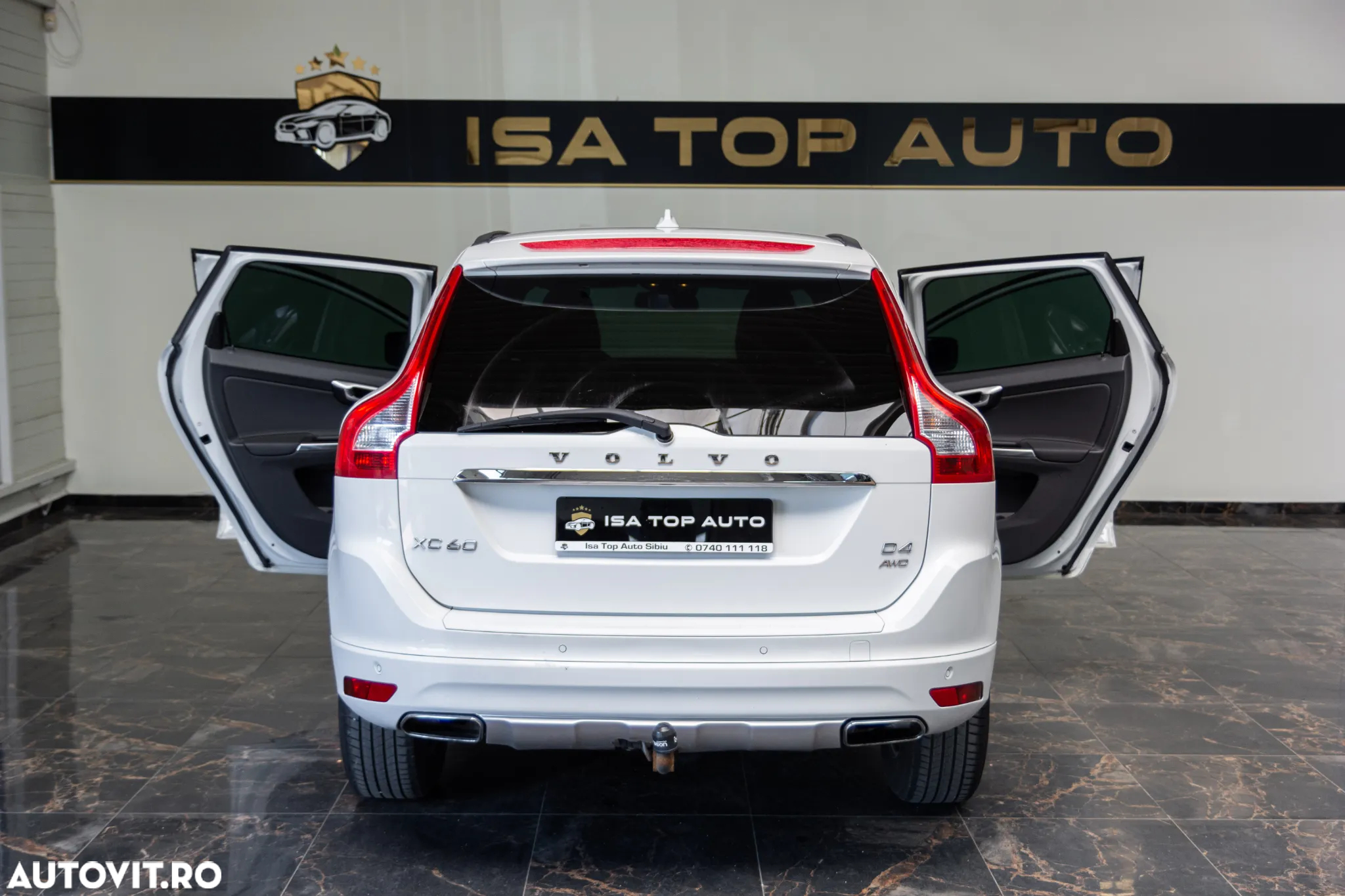 Volvo XC 60 D4 AWD Momentum - 34