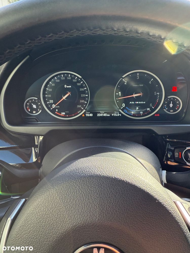 BMW X5 M M50d - 8