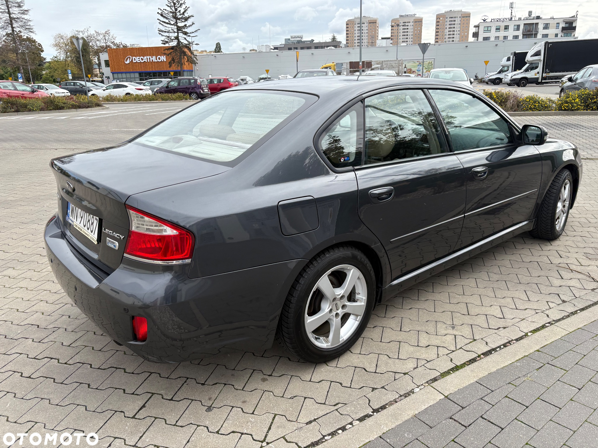 Subaru Legacy - 25