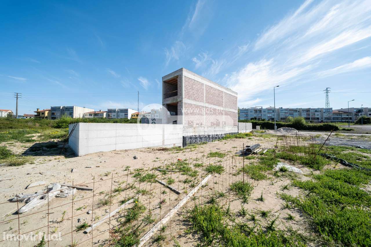 Lote para construção em Maximinos com 333m2 - Grande imagem: 2/18