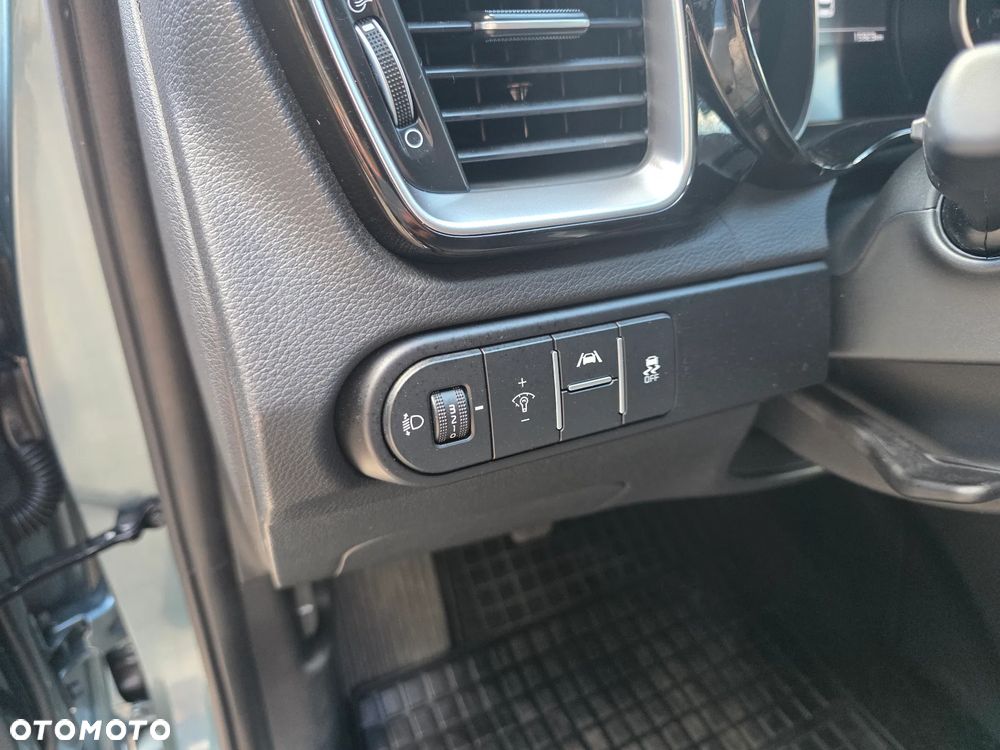 Kia Ceed 1.5 T-GDI M - 9