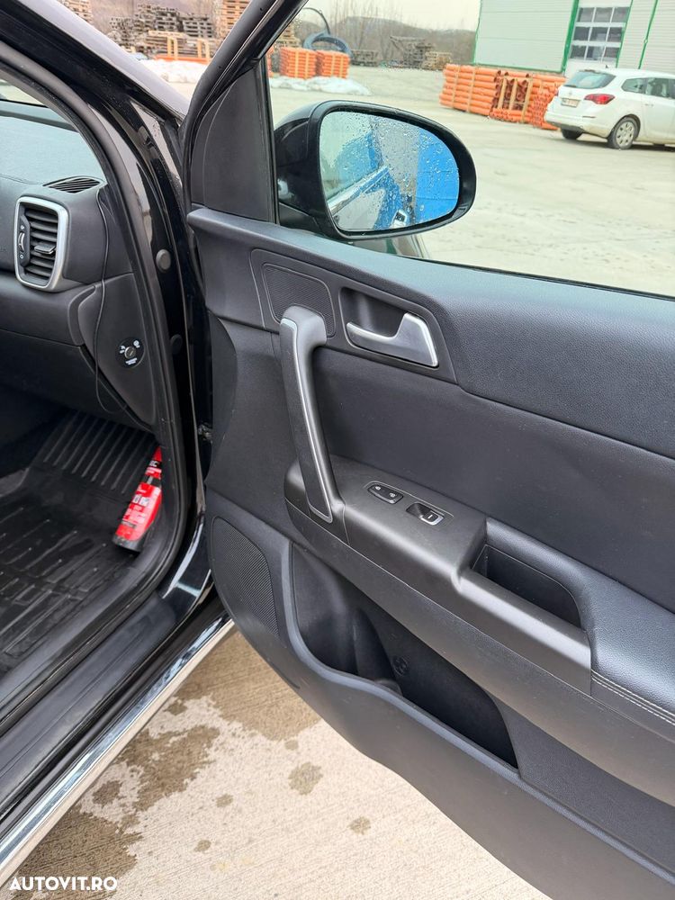 Kia Sportage 1.6 DSL MHEV 7DCT HP 4x2 Business Line - 10