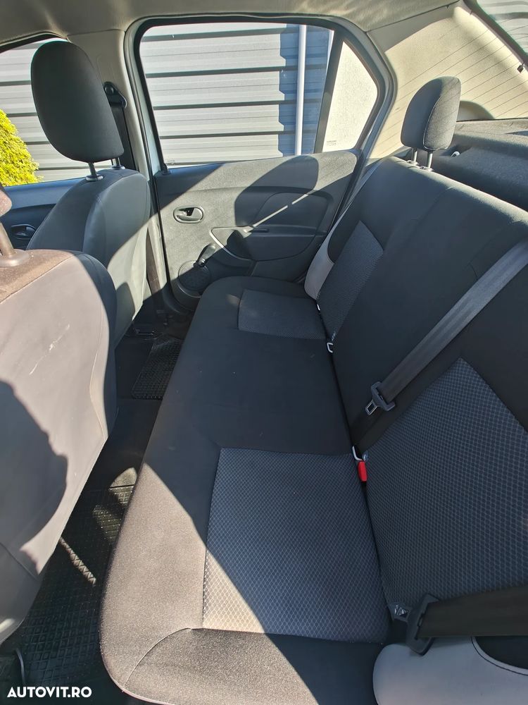 Dacia Logan 1.0 SCe Acces - 11