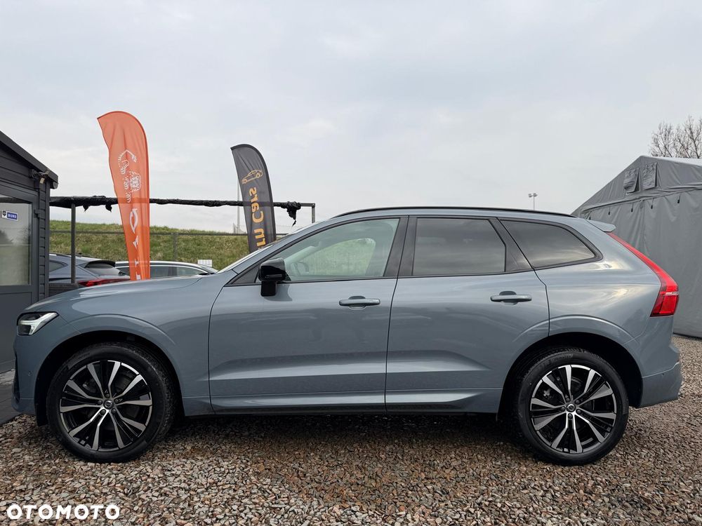 Volvo XC 60 B5 B AWD Ultimate Dark - 39
