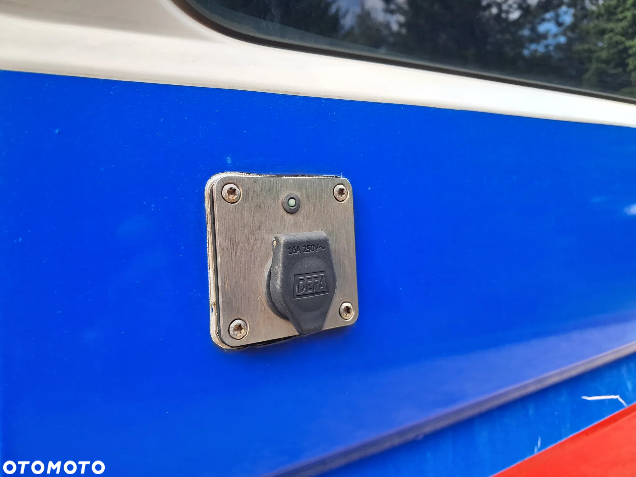 Volkswagen Transporter T5 Karetka Ambulans 4X4 - 21