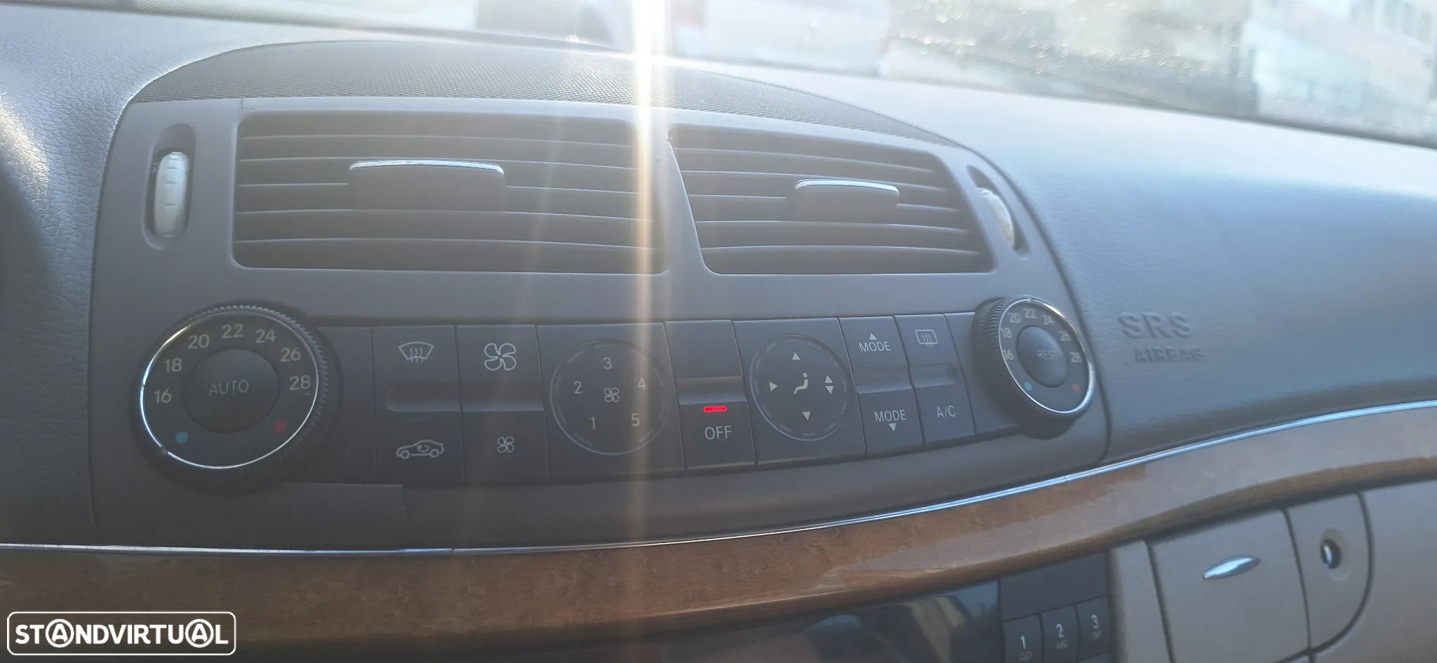 Mercedes-Benz E 220 CDi Avantgarde - 25