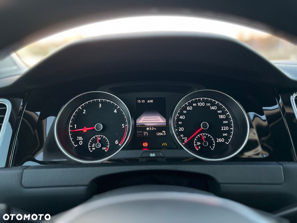 Volkswagen Golf Variant 2.0 TDI (BlueMotion Technology) Highline - 22