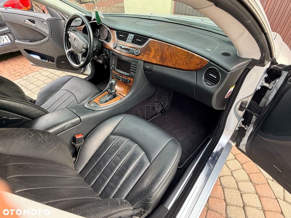 Mercedes-Benz CLS 350 - 8