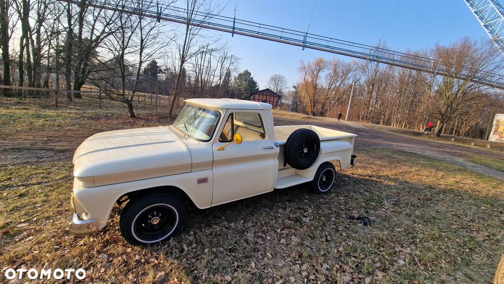 Chevrolet C-10 - 27