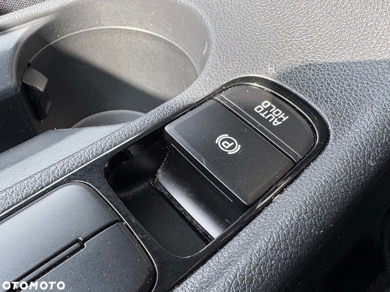 Kia Niro 1.6 GDI Hybrid L - 26