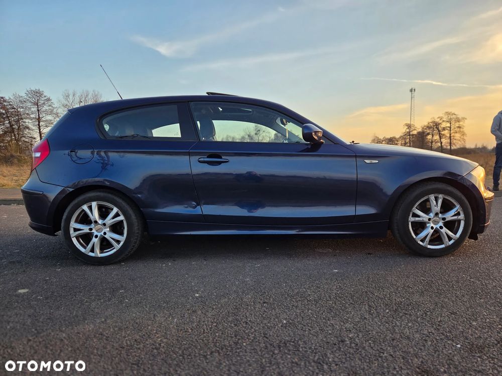 BMW Seria 1 118d - 11