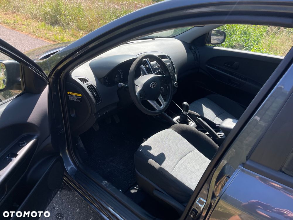 Kia Ceed 1.4 CVVT Vision - 9