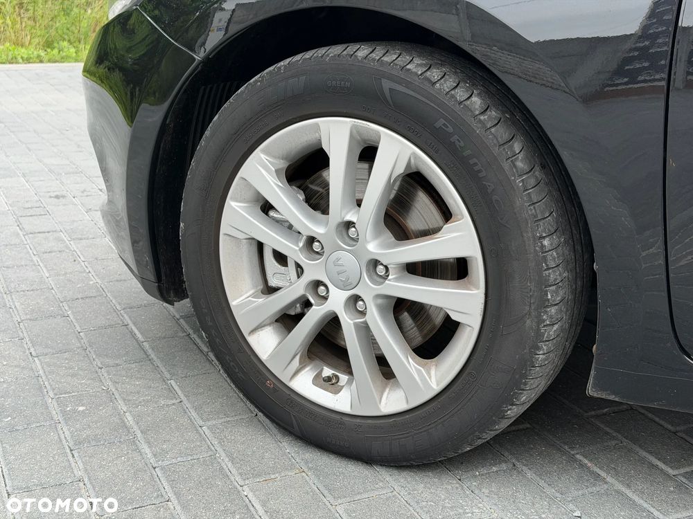 Kia Ceed 1.6 CRDi M - 9