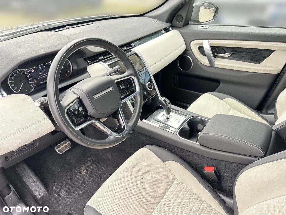 Land Rover Discovery Sport - 16