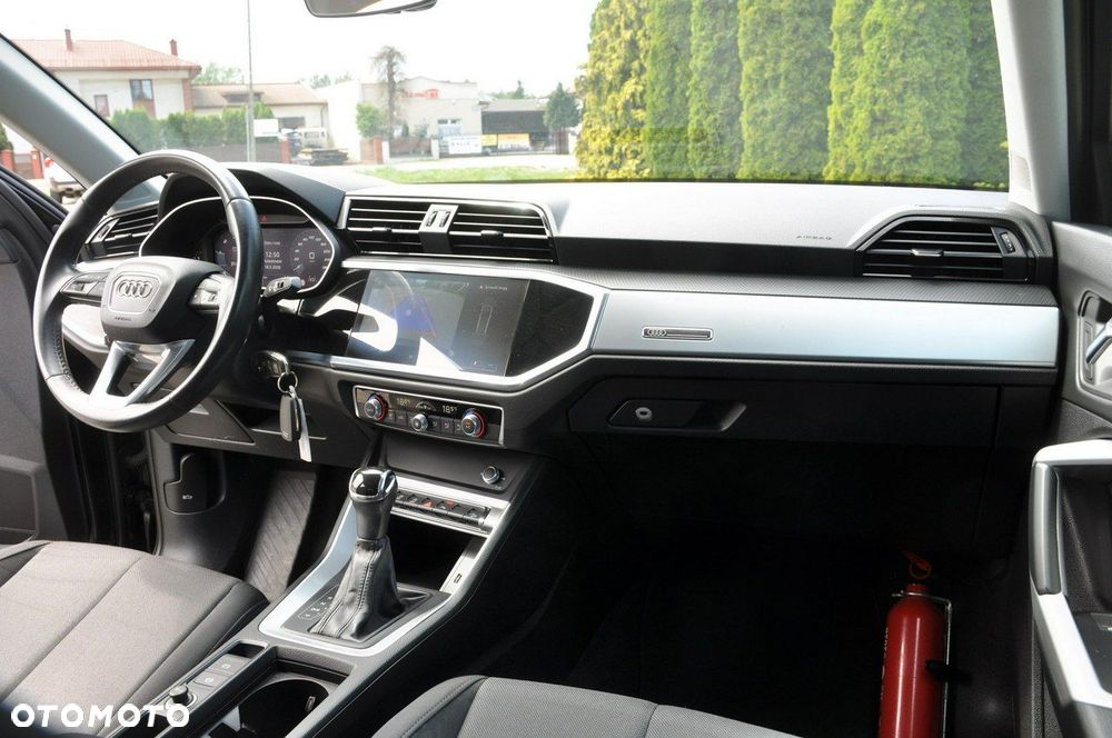 Audi Q3 35 TDI Advanced S tronic - 29