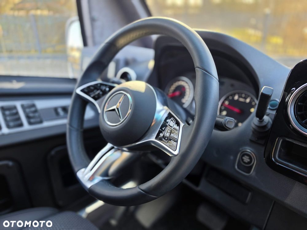 Mercedes-Benz Żak MB Sprinter 29+2 - 10