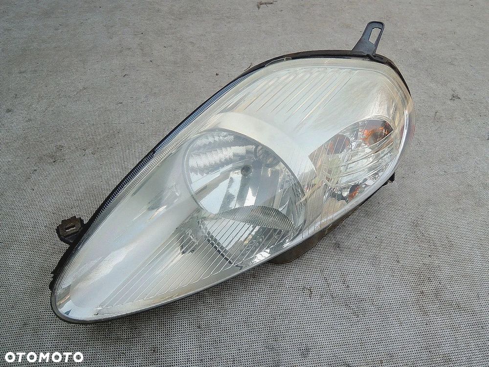 Reflektor Przód Valeo EU - FIAT GRANDE PUNTO 05-12r - 5