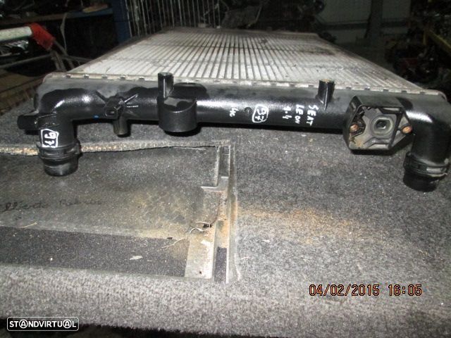 Radiador Agua 1J0121253G 731607 VW GOLF 4 1999 1,4 - 1