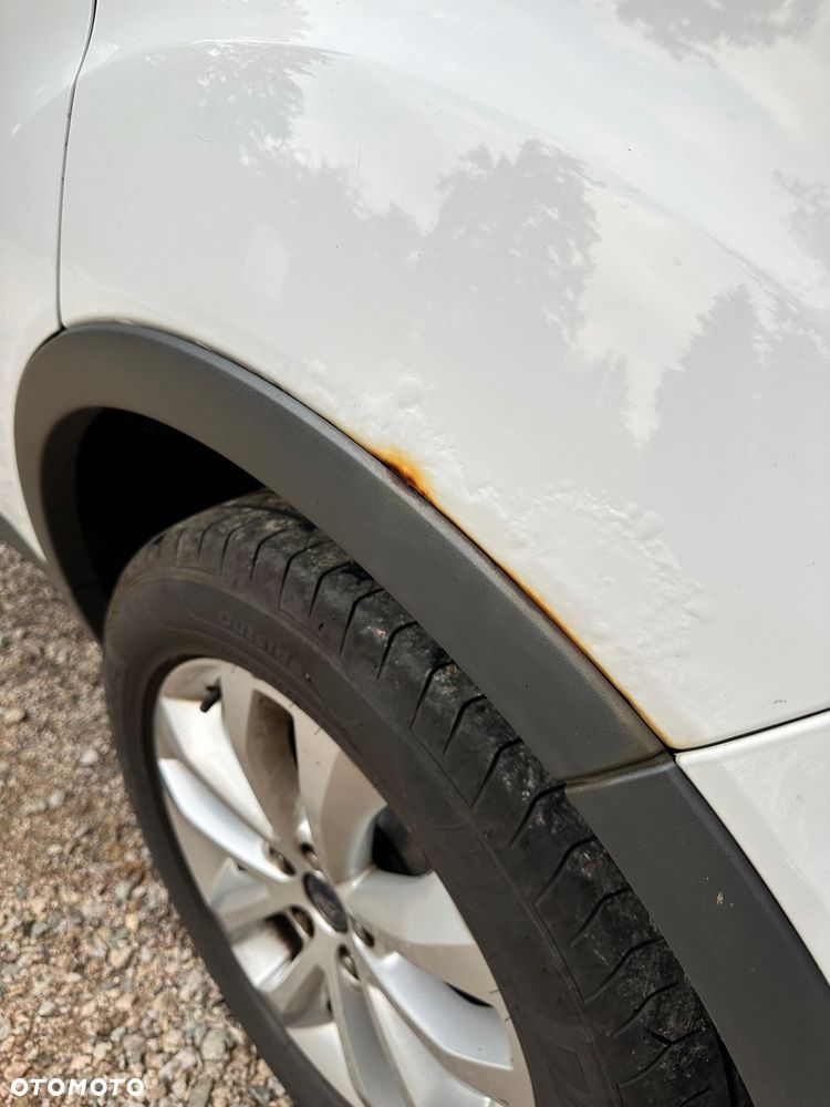 Ford Kuga - 11