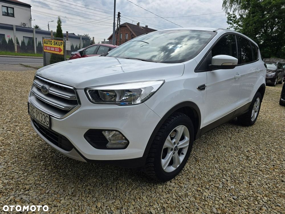 Ford Kuga - 33