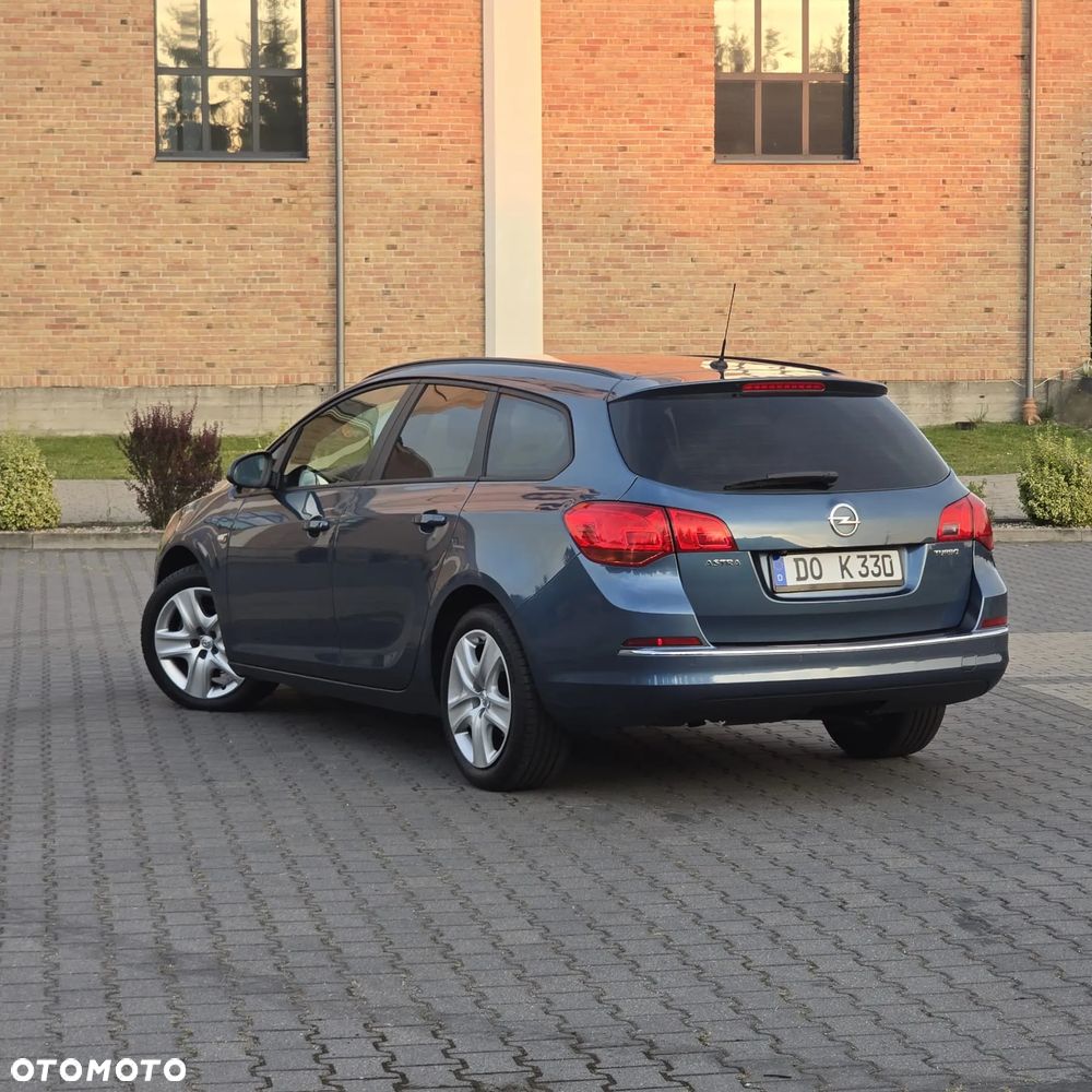 Opel Astra 1.4 Turbo Innovation - 12