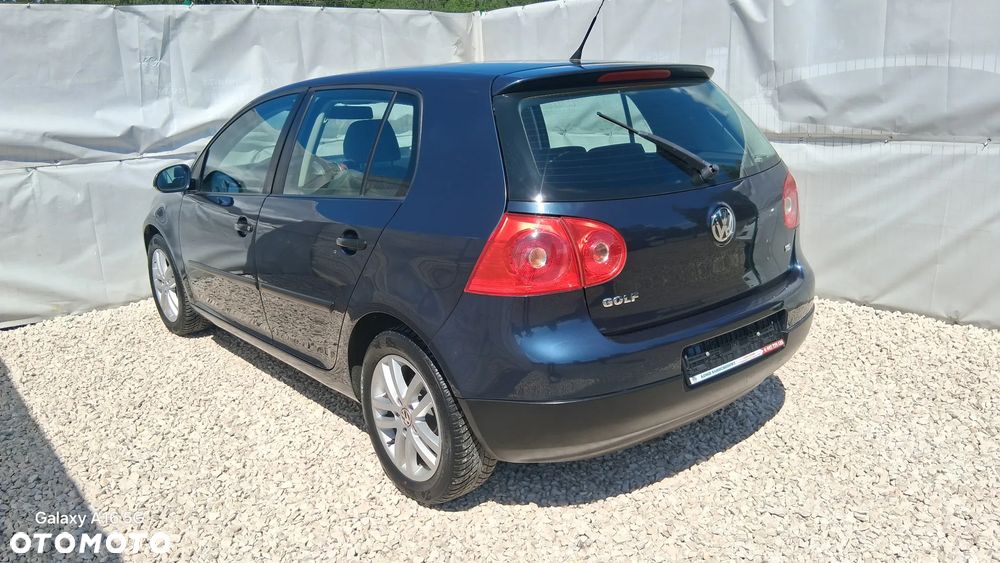 Volkswagen Golf 1.6 Comfortline - 6