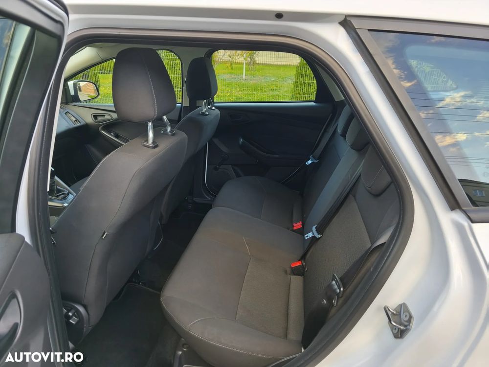 Ford Focus 1.0 EcoBoost Connected - 9