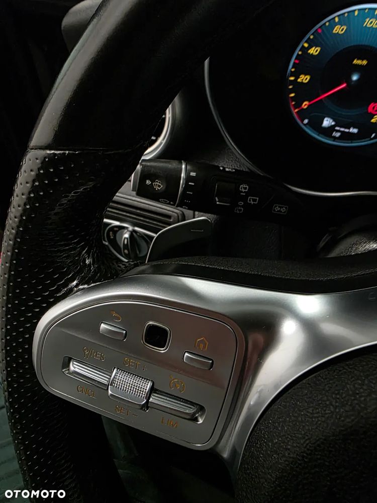 Mercedes-Benz GLC 300 de 4Matic 9G-TRONIC AMG Line Plus - 22