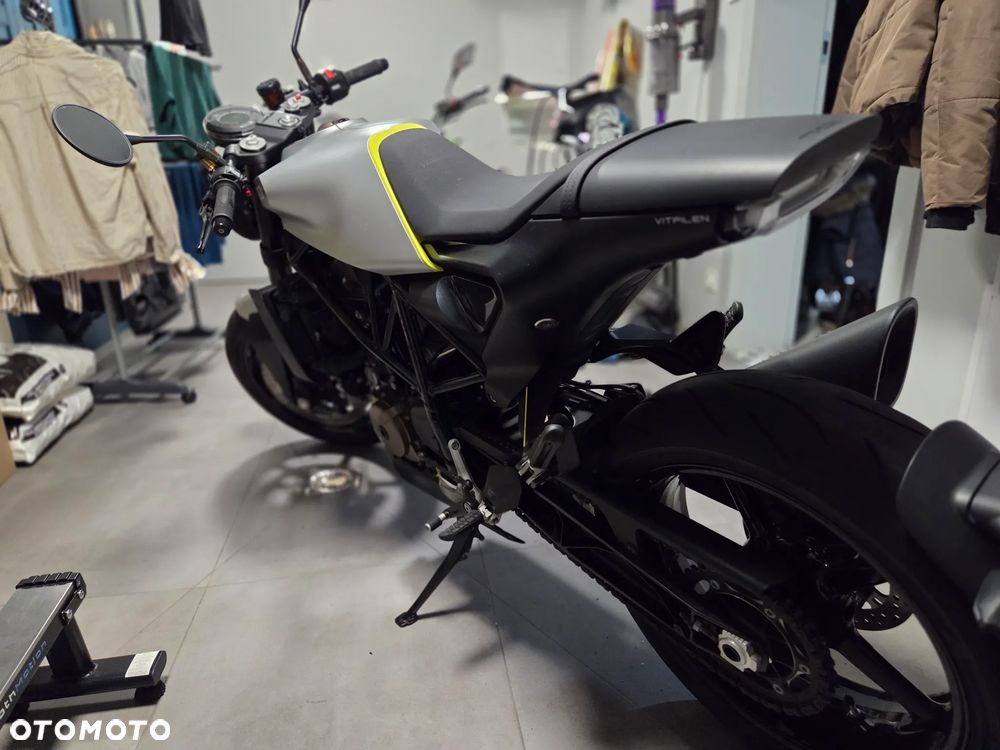 Husqvarna Vitpilen - 6