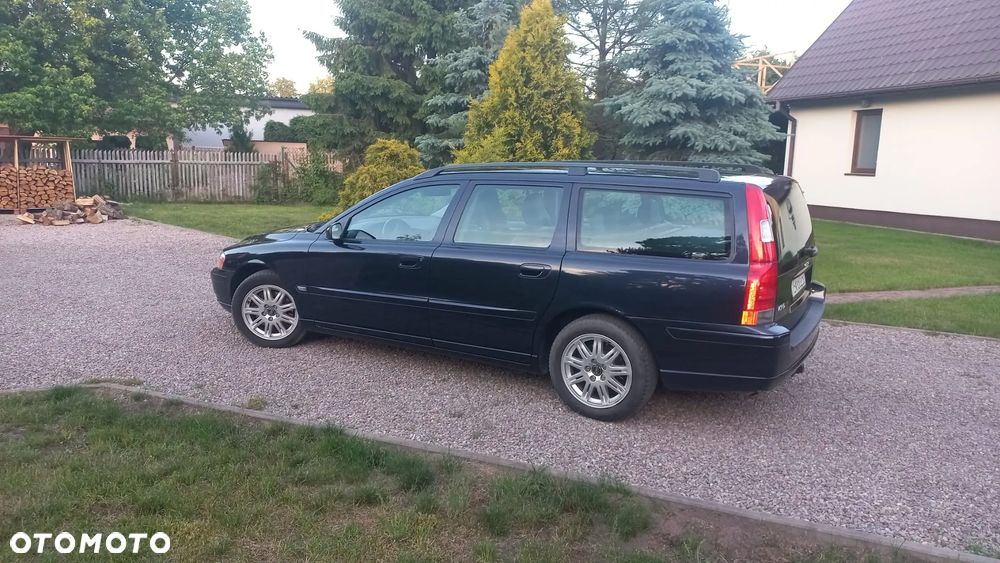 Volvo V70 2.4 Momentum - 11