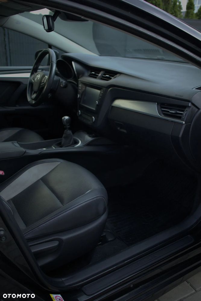 Toyota Avensis 2.0 D-4D Prestige - 14