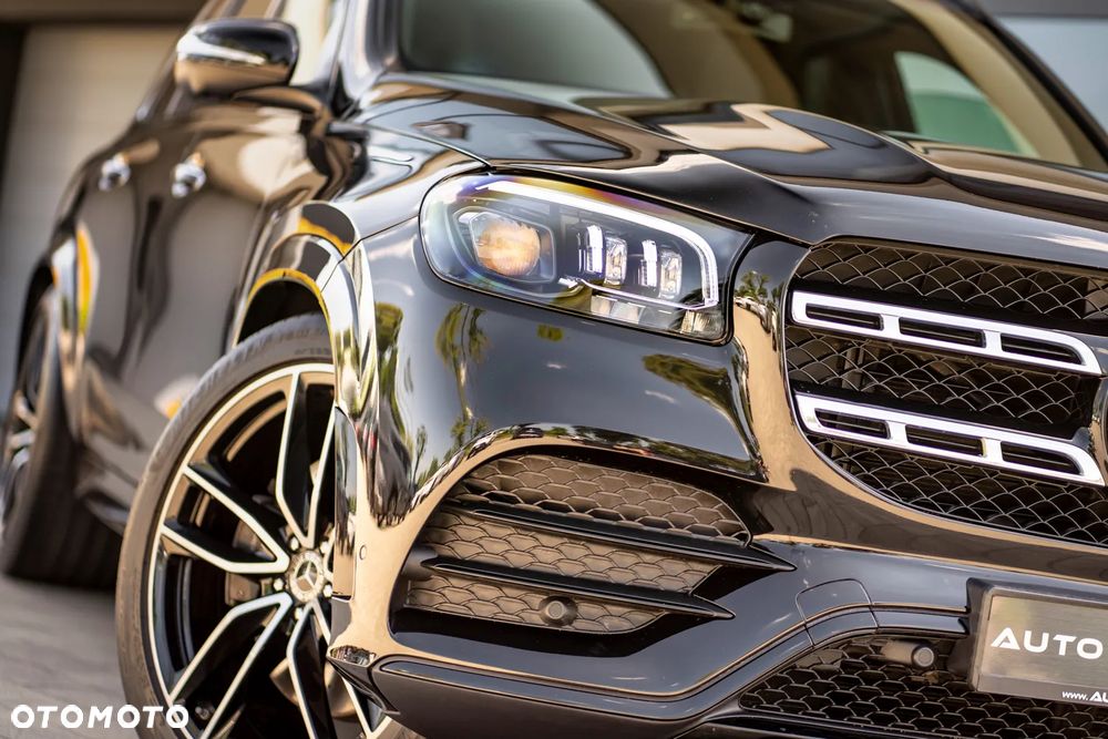 Mercedes-Benz GLS - 2