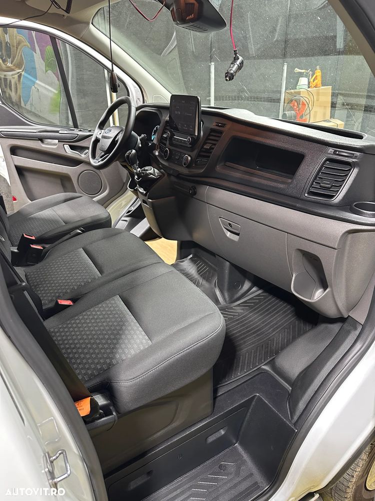 Ford Transit Custom - 17