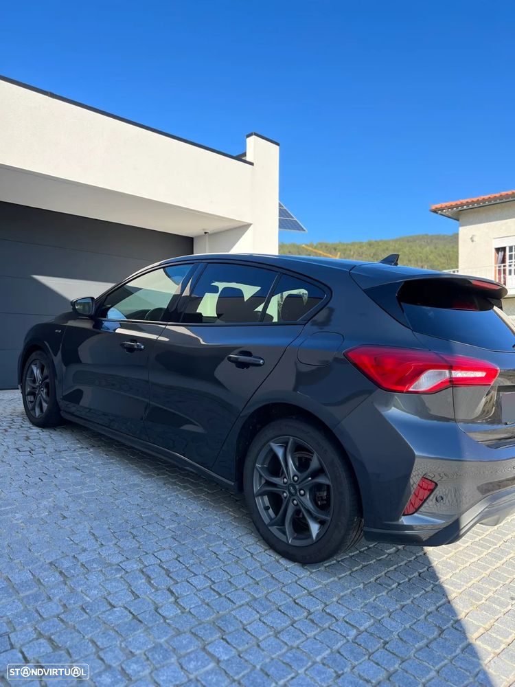 Ford Focus 1.5 TDCi EcoBlue ST-Line - 8