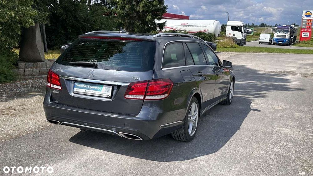 Mercedes-Benz Klasa E - 13