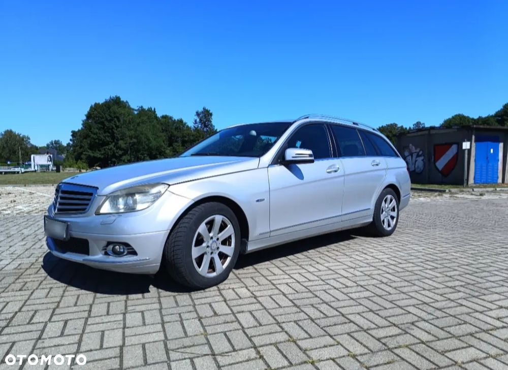 Mercedes-Benz Klasa C 180 K BlueEff Elegance - 4