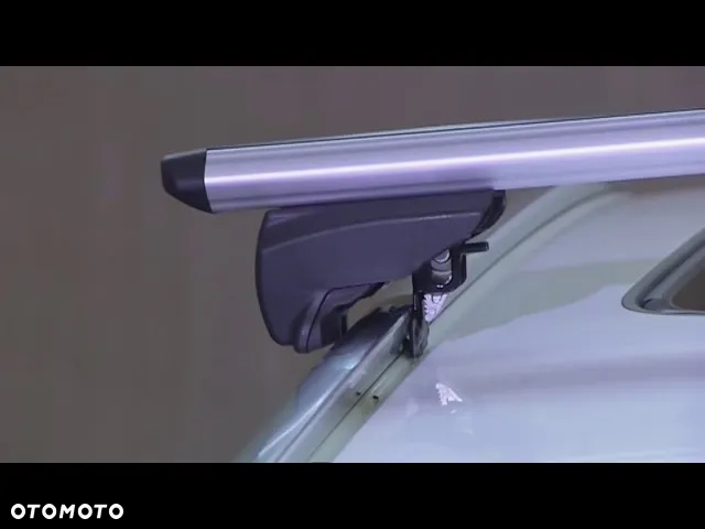 BMW X1 F48  Bagażnik na relingi zintegrowane Aluminiowy zamykany na klucz - 4