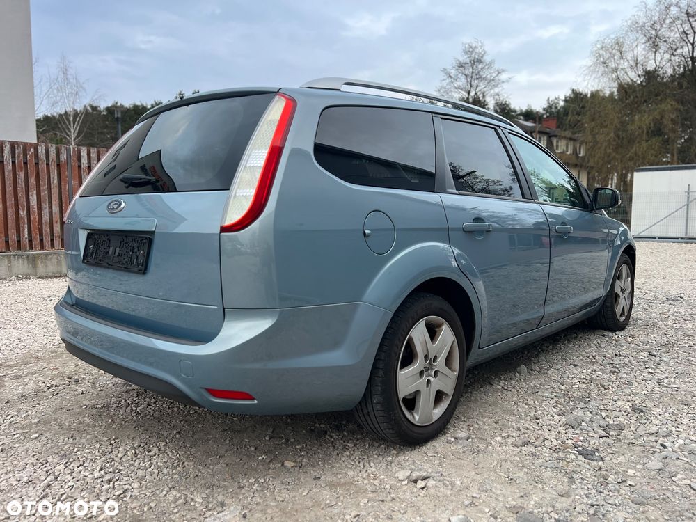 Ford Focus 1.6 16V Style - 7