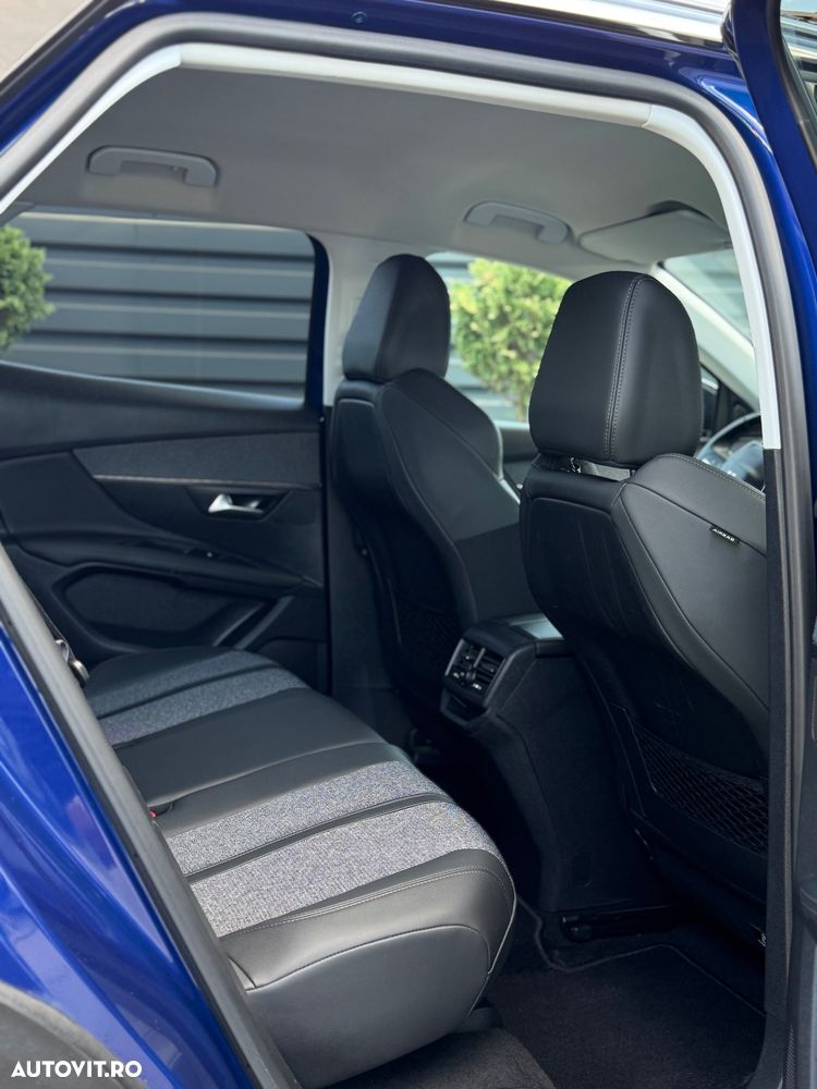 Peugeot 3008 - 8