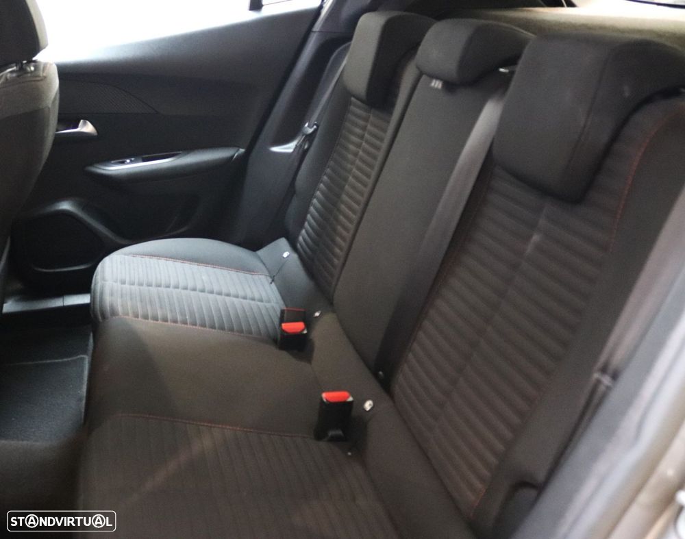 Peugeot 2008 1.2 PureTech Active - 34