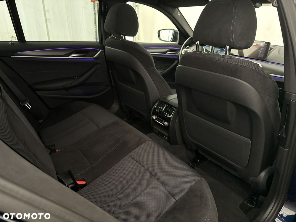 BMW Seria 5 - 24