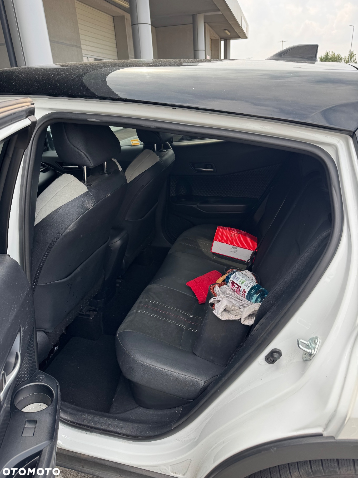 Toyota C-HR 2.0 Hybrid GR Sport - 13