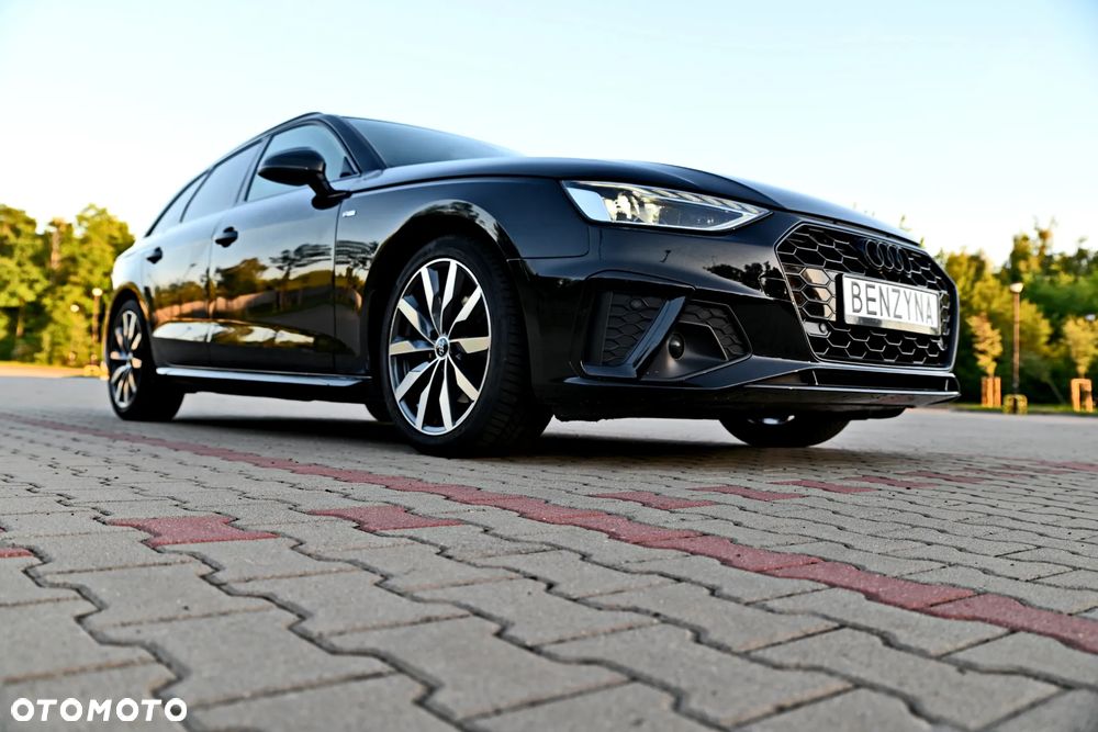 Audi A4 Avant 35 TFSI S tronic S line - 15