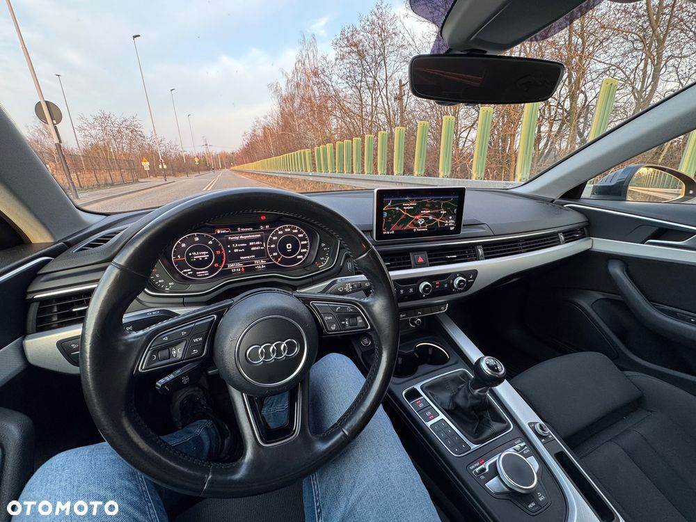 Audi A4 Avant 2.0 TDI Sport - 14