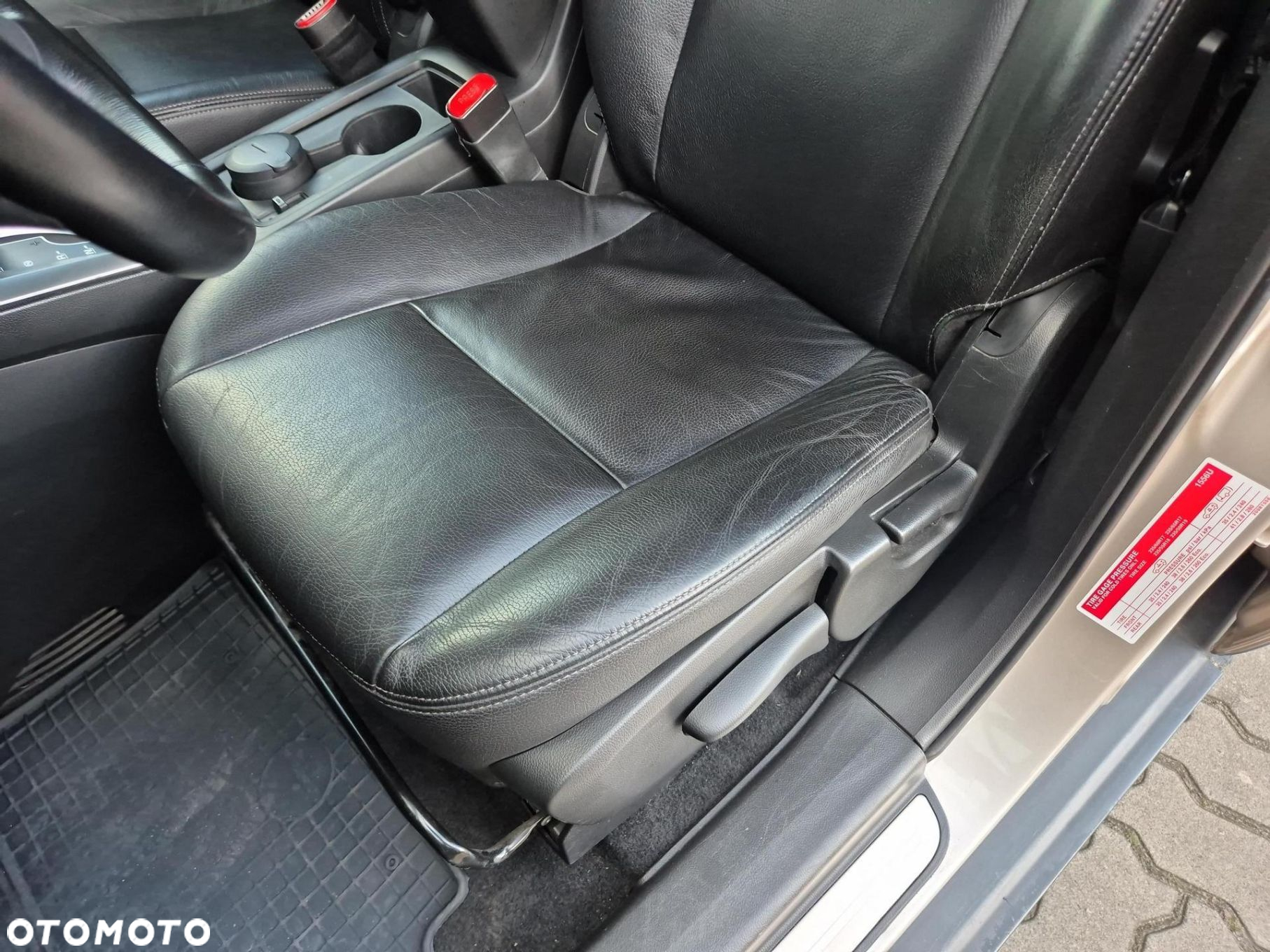 Chevrolet Captiva 2.4 LT+ - 12