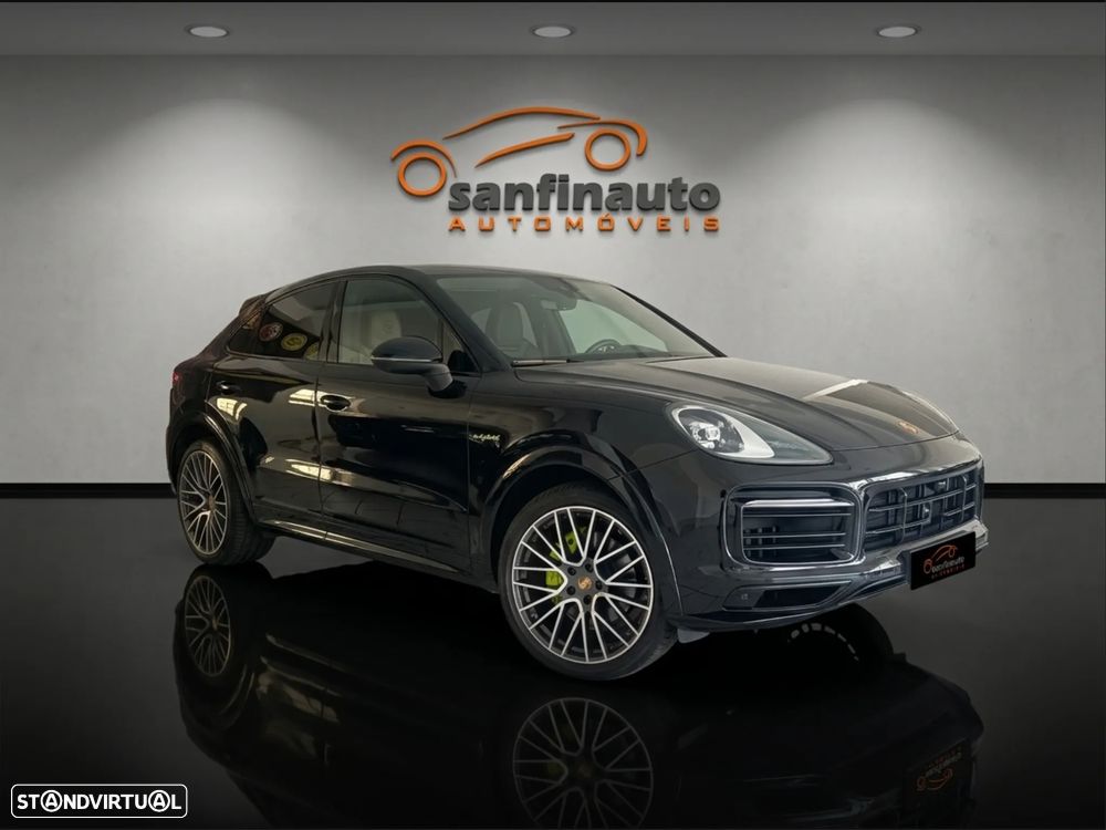Porsche Cayenne Coupé E-Hybrid Platinum Edition - 13