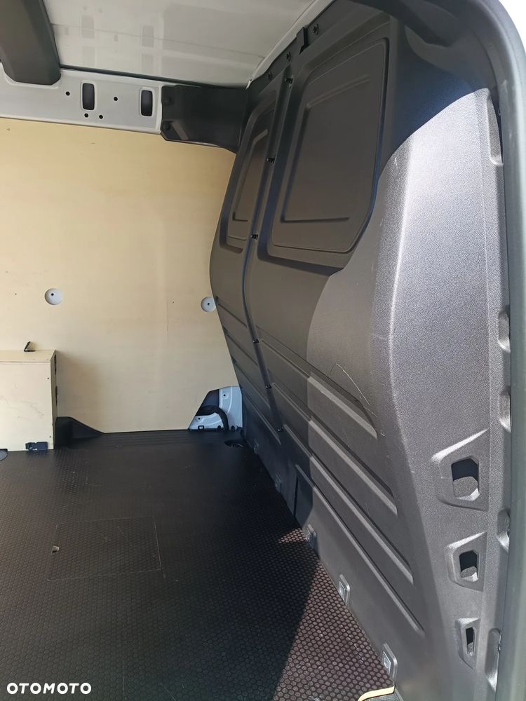 Nissan Townstar - 9