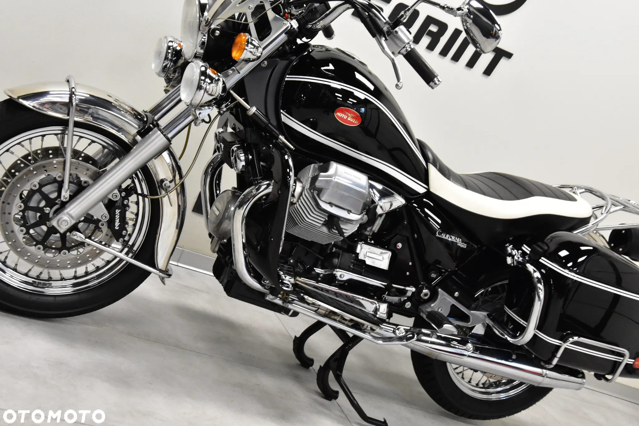 Moto Guzzi California - 14