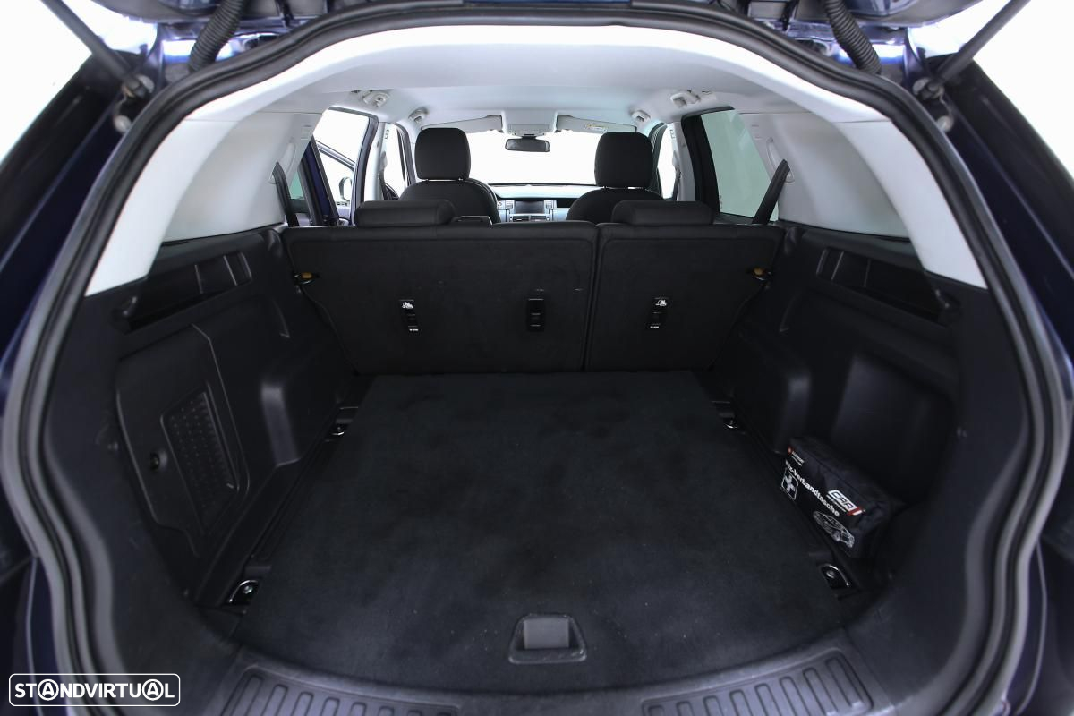 Land Rover Discovery Sport - 12